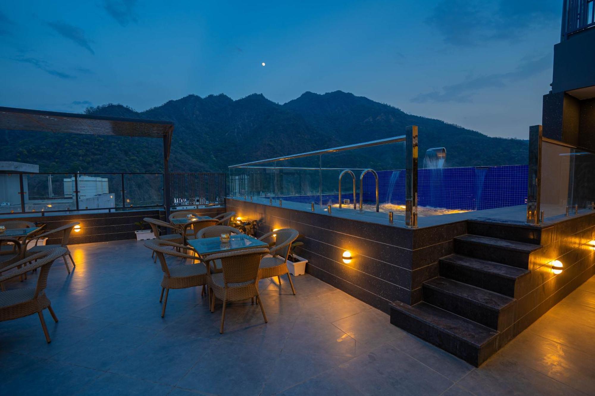 Perfectstayz Laxmi Heritage Rishīkesh Exterior foto